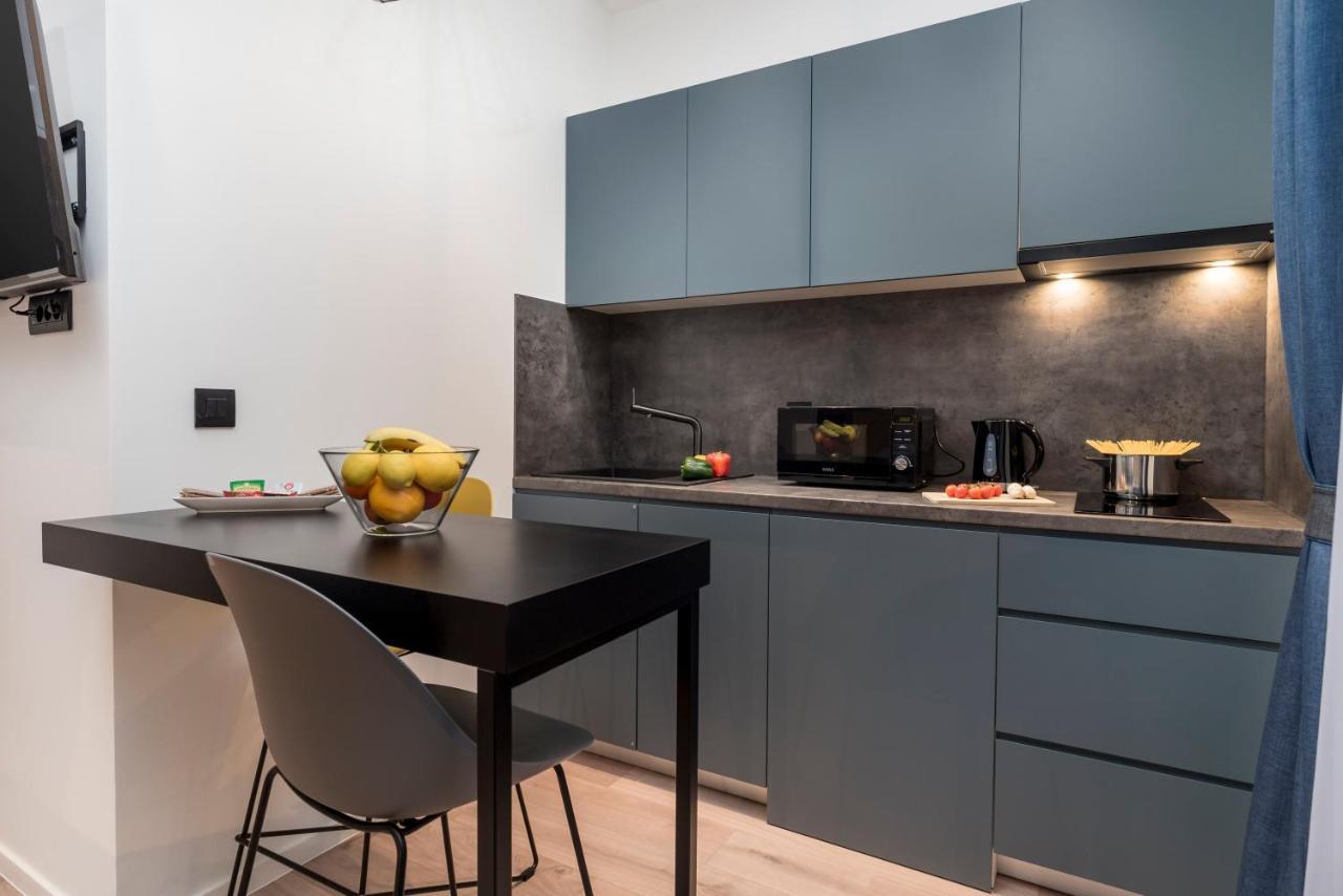 Deluxe Apartments "In The Center" Rijeka Exterior photo